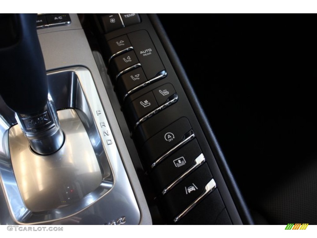 2014 Panamera Turbo Executive - Black / Black photo #22