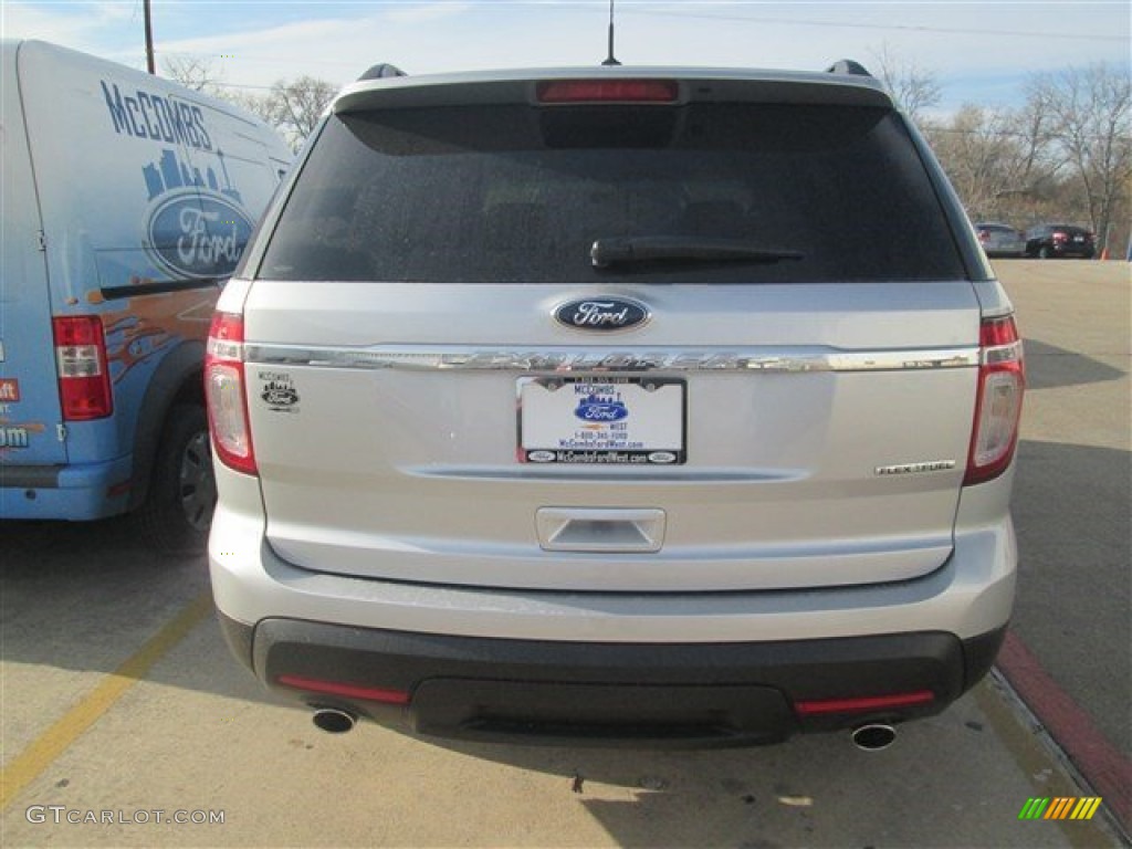 2015 Explorer FWD - Ingot Silver / Medium Light Stone photo #16