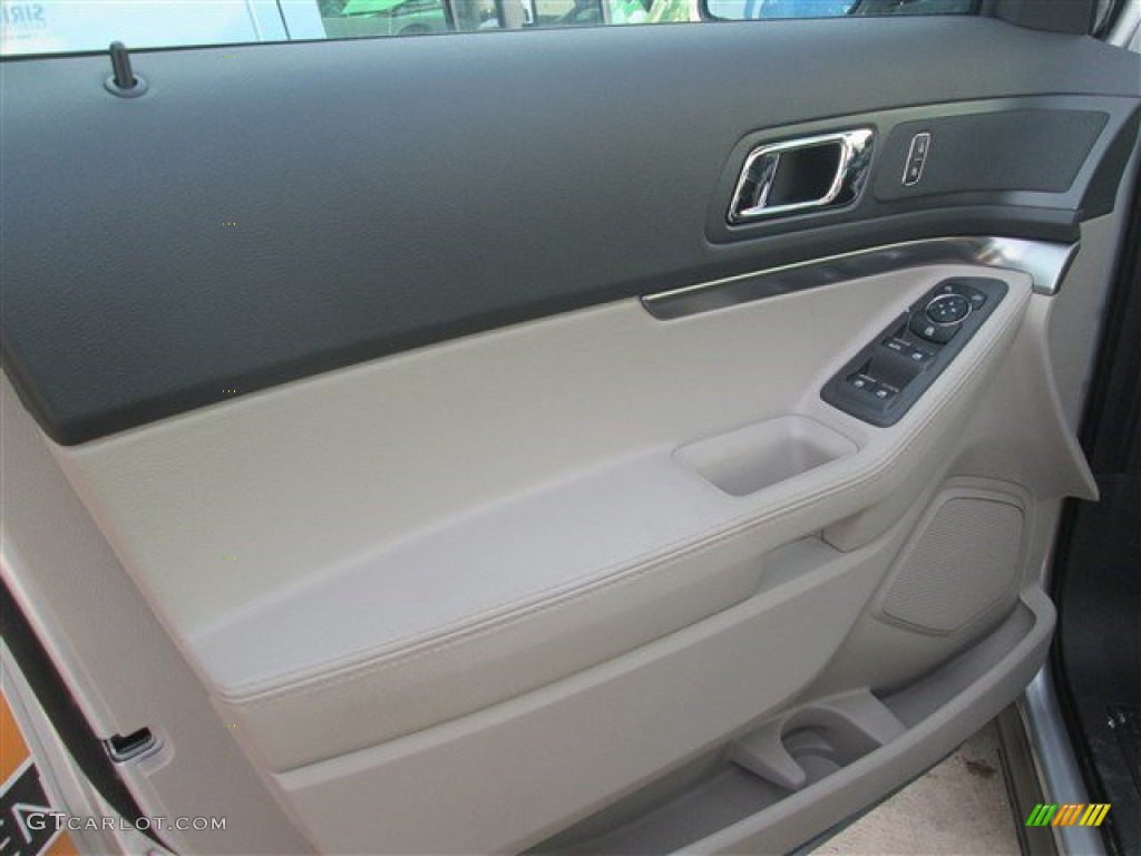 2015 Explorer FWD - Ingot Silver / Medium Light Stone photo #26