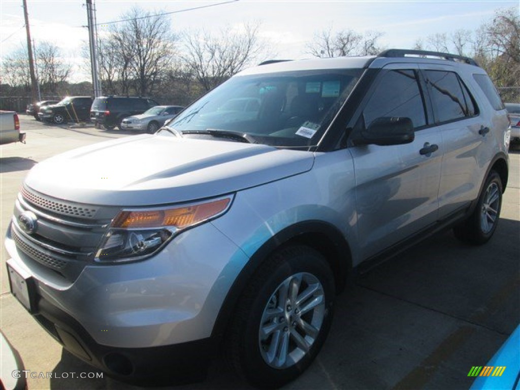 2015 Explorer FWD - Ingot Silver / Medium Light Stone photo #35