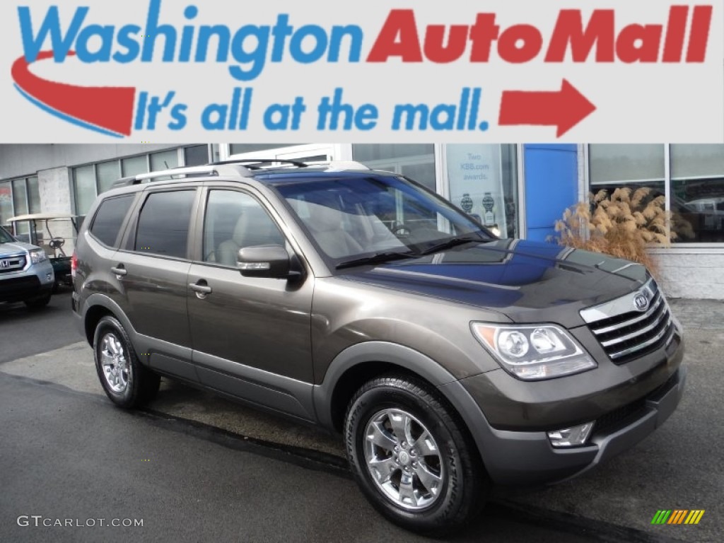 2009 Borrego EX V6 4x4 - Metal Bronze / Beige photo #1
