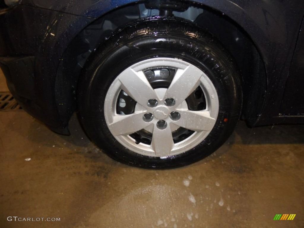 2015 Chevrolet Sonic LS Sedan Wheel Photos