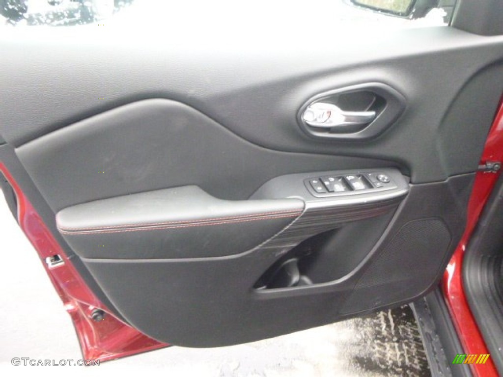 2015 Jeep Cherokee Trailhawk 4x4 Trailhawk Black Door Panel Photo #100943084