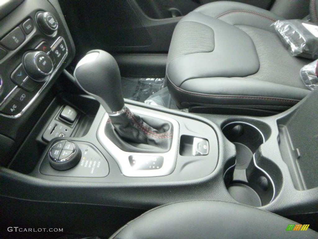 2015 Jeep Cherokee Trailhawk 4x4 9 Speed Automatic Transmission Photo #100943182