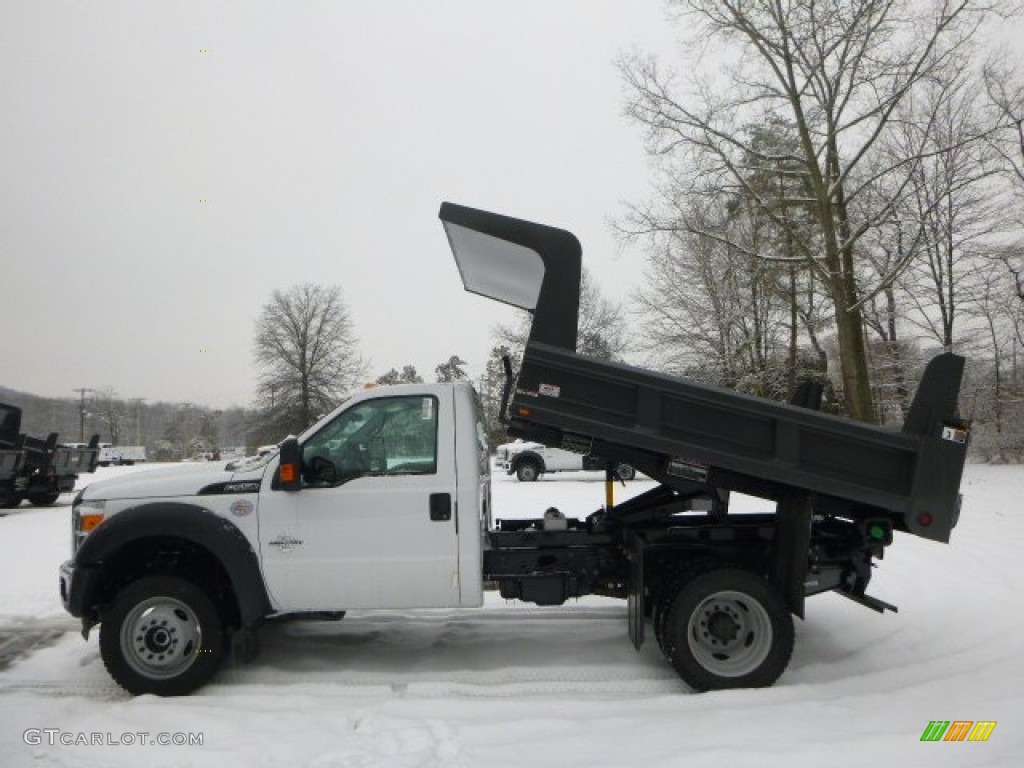 Oxford White 2015 Ford F550 Super Duty XL Regular Cab 4x4 Dump Truck Exterior Photo #100944200