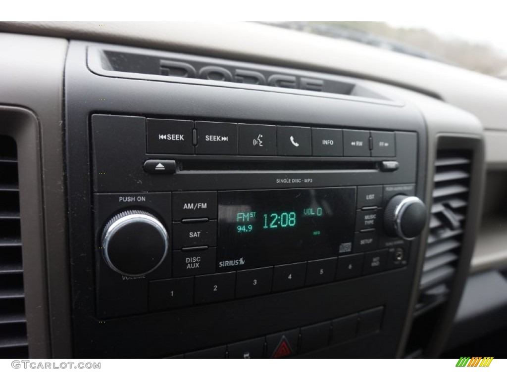 2010 Ram 1500 ST Quad Cab 4x4 - Brilliant Black Crystal Pearl / Dark Slate/Medium Graystone photo #22