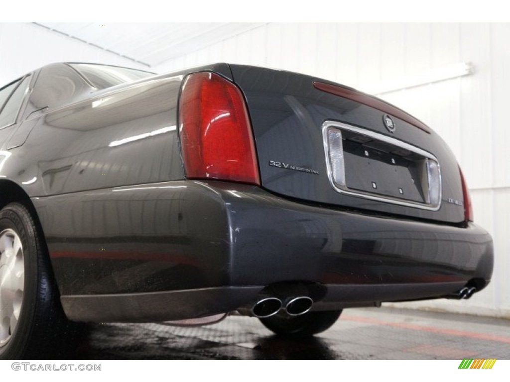 2001 DeVille Sedan - Graphite / Dark Gray photo #52