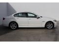 Alpine White - 5 Series 550i Sedan Photo No. 2