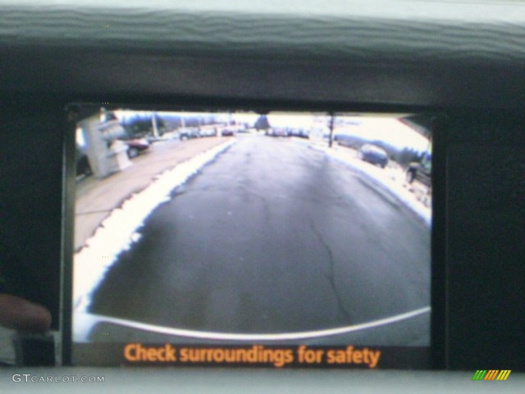 2014 Sienna LE - Silver Sky Metallic / Light Gray photo #18