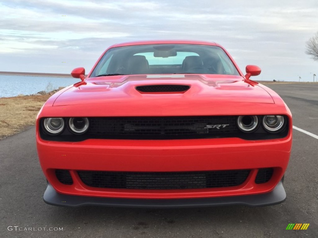 TorRed 2015 Dodge Challenger SRT Hellcat Exterior Photo #100961086