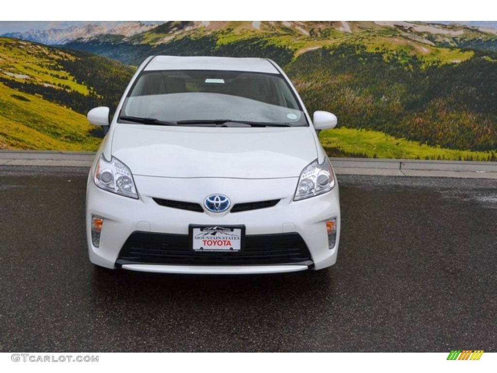 2015 Prius Two Hybrid - Blizzard Pearl / Bisque photo #2