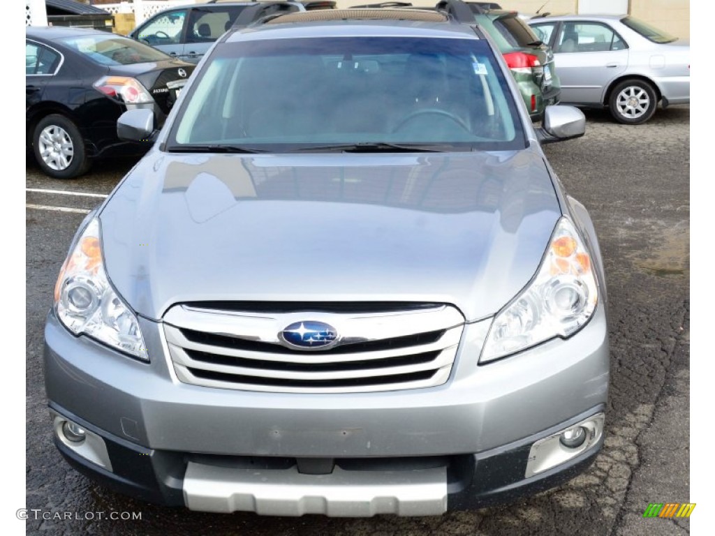 2011 Outback 2.5i Limited Wagon - Steel Silver Metallic / Off Black photo #2