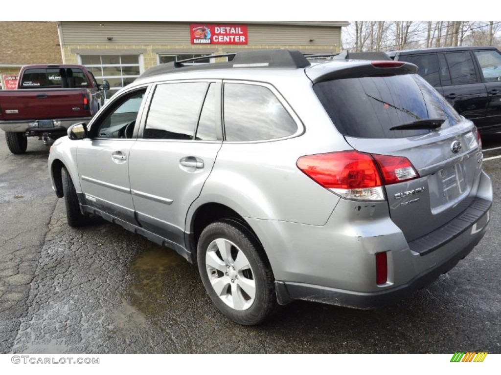 2011 Outback 2.5i Limited Wagon - Steel Silver Metallic / Off Black photo #10