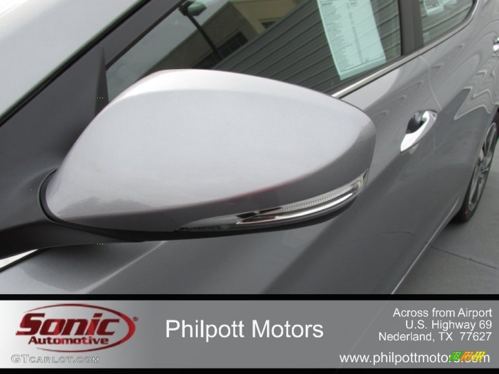 2015 Elantra Limited Sedan - Titanium Gray Metallic / Black photo #12