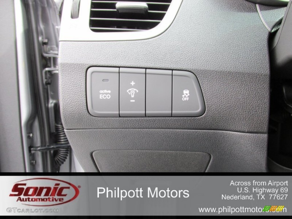 2015 Elantra Limited Sedan - Titanium Gray Metallic / Black photo #34