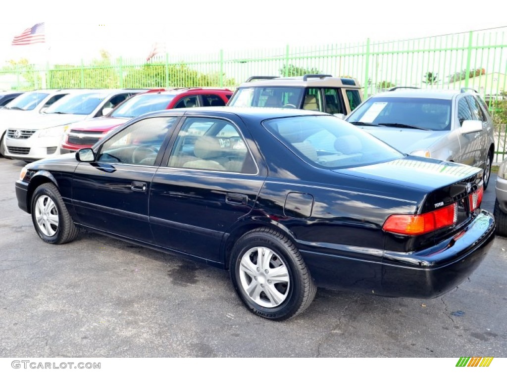 2000 Camry LE - Black / Oak photo #10