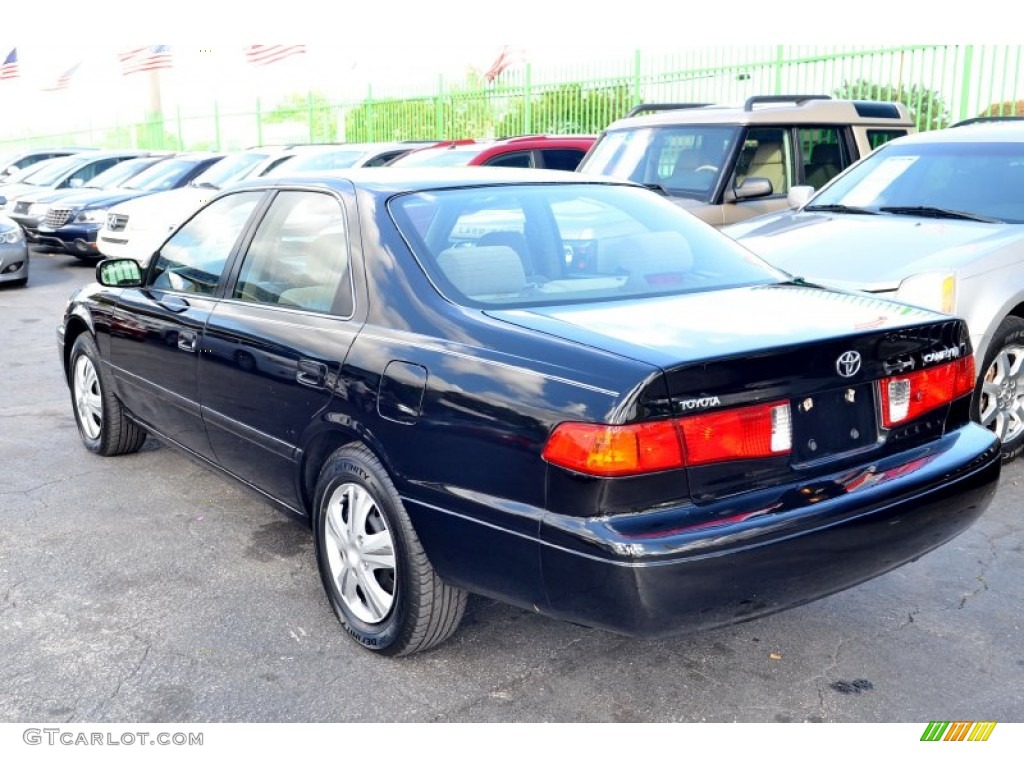 2000 Camry LE - Black / Oak photo #12