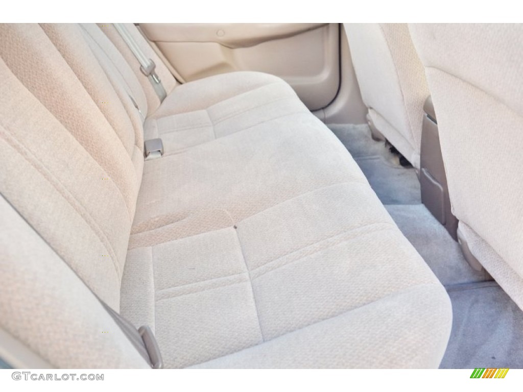 2000 Camry LE - Black / Oak photo #29