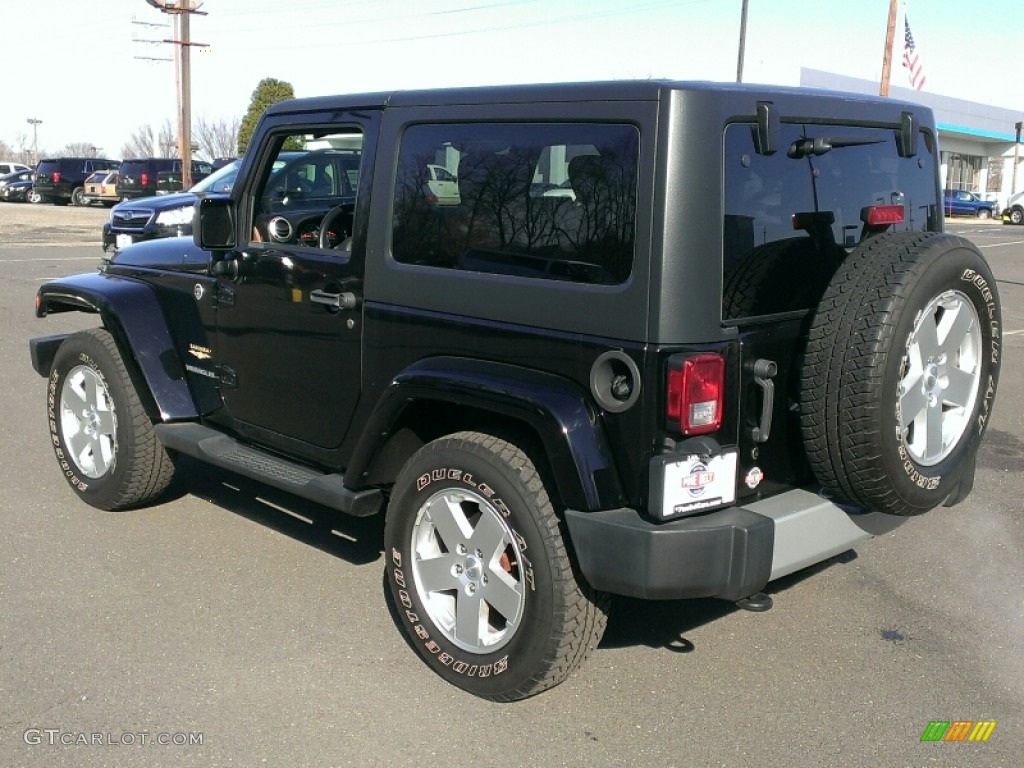 2011 Wrangler Sahara 4x4 - Black / Black/Dark Saddle photo #9