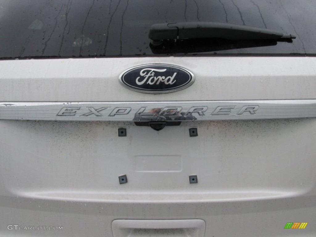 2015 Explorer Limited - White Platinum / Charcoal Black photo #14