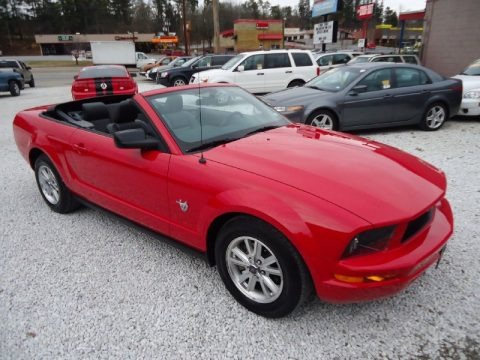 2009 Ford Mustang V6 Premium Convertible Data, Info and Specs