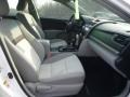 Super White - Camry LE Photo No. 11