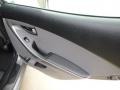 2014 Titanium Gray Metallic Hyundai Elantra SE Sedan  photo #14