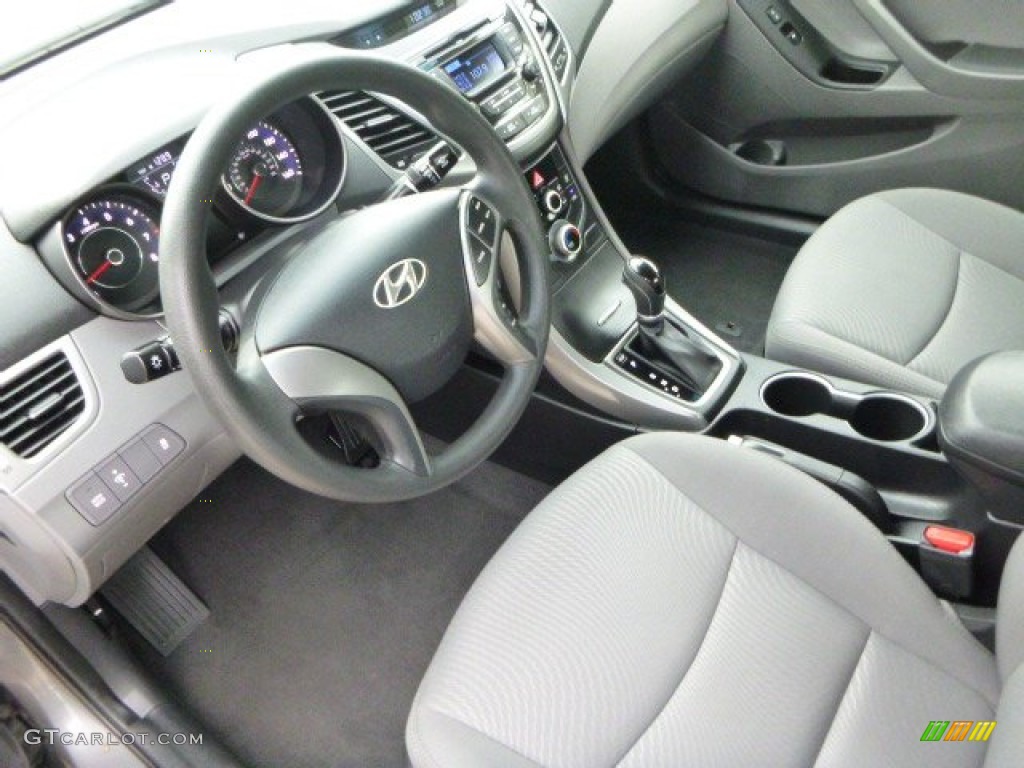 2014 Elantra SE Sedan - Titanium Gray Metallic / Gray photo #20