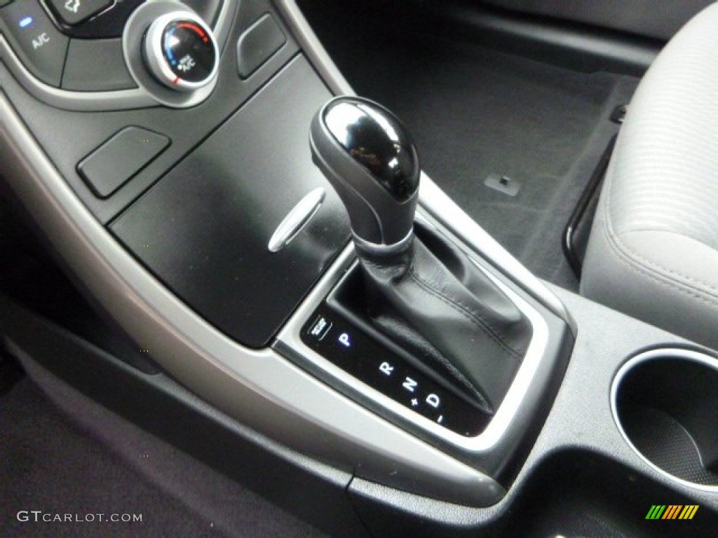 2014 Elantra SE Sedan - Titanium Gray Metallic / Gray photo #21