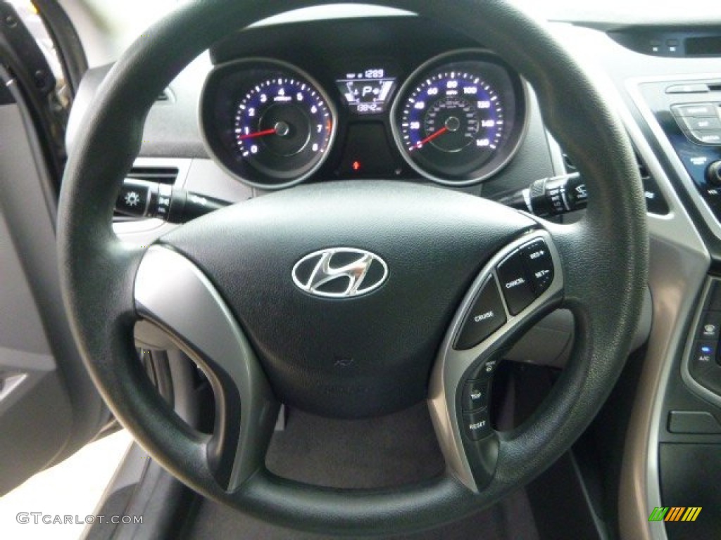 2014 Elantra SE Sedan - Titanium Gray Metallic / Gray photo #22