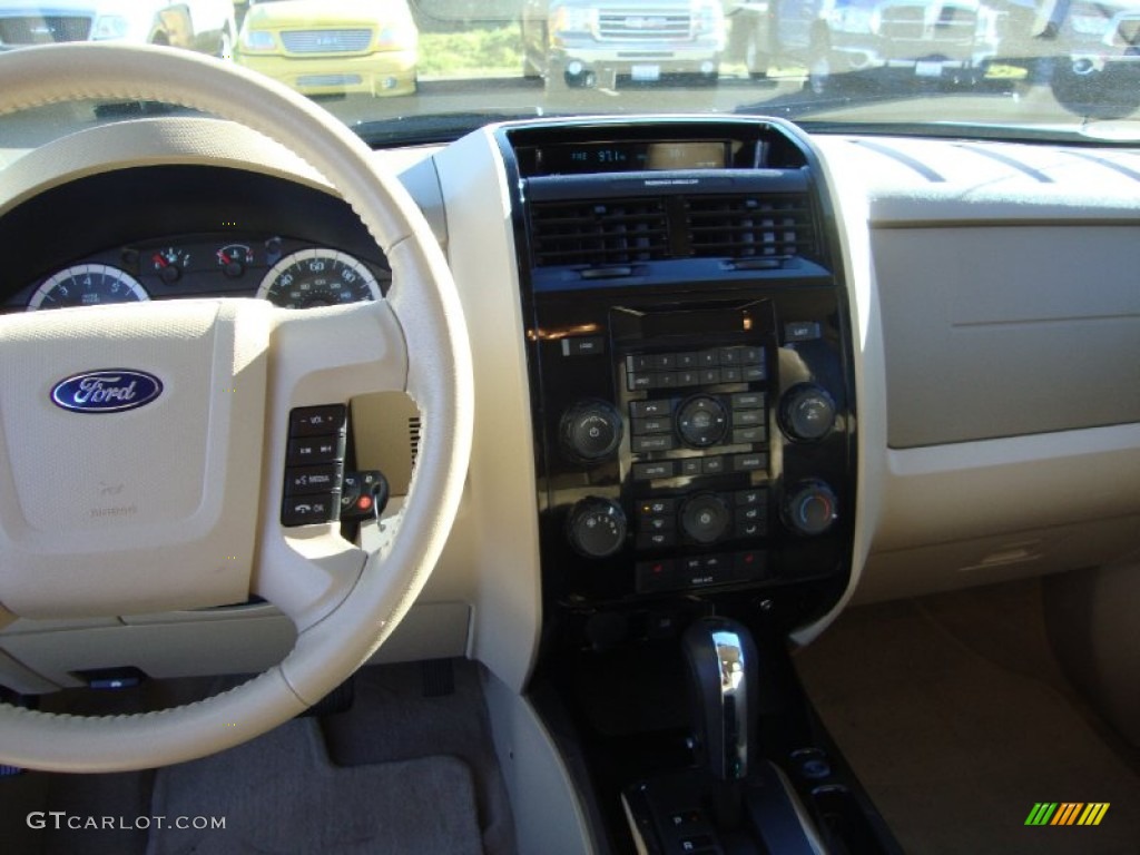 2012 Escape Limited V6 - White Suede / Camel photo #13