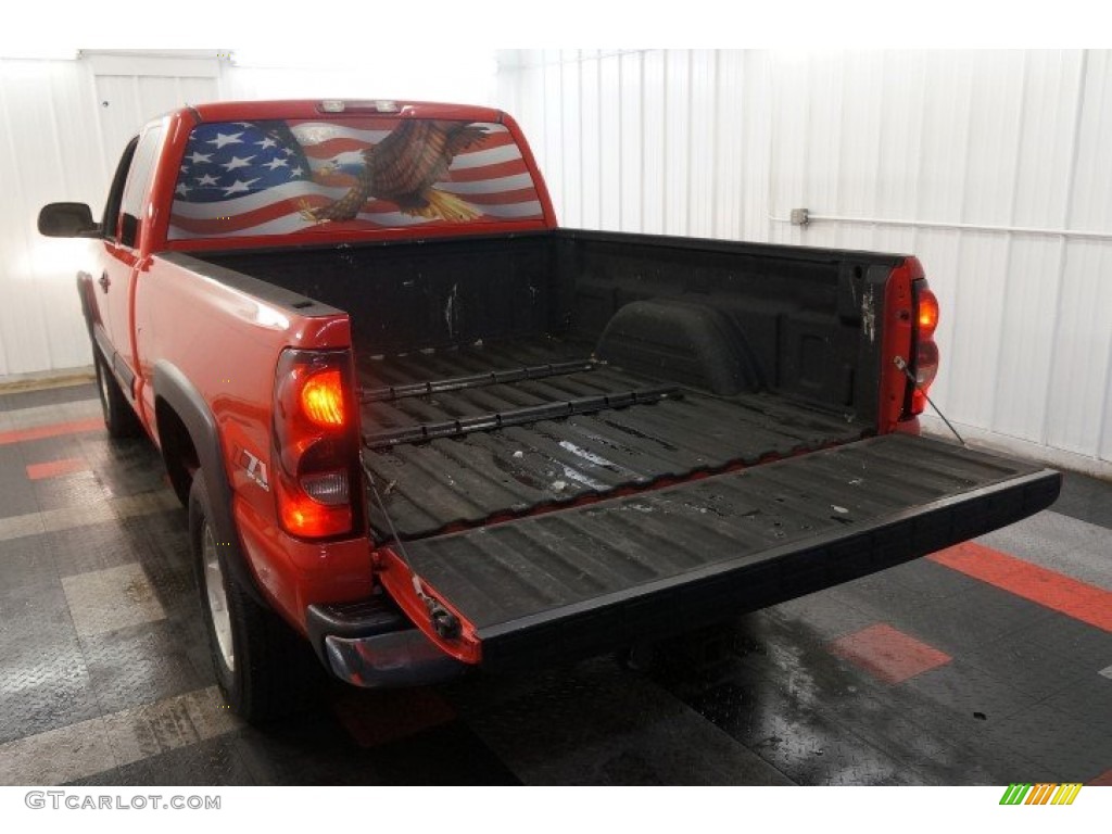 2005 Silverado 1500 Z71 Extended Cab 4x4 - Sport Red Metallic / Medium Gray photo #19