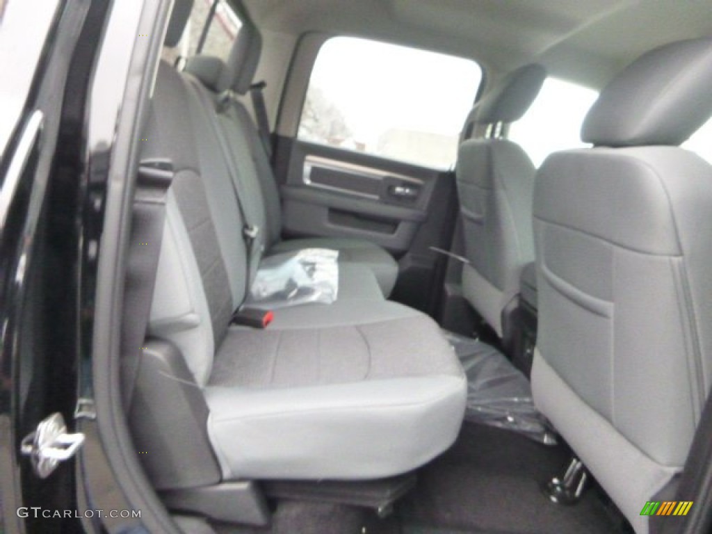 2015 1500 Big Horn Crew Cab 4x4 - Black / Black/Diesel Gray photo #12