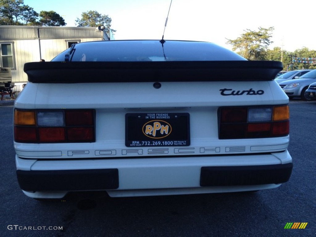 1986 944 Turbo - White / Black photo #6