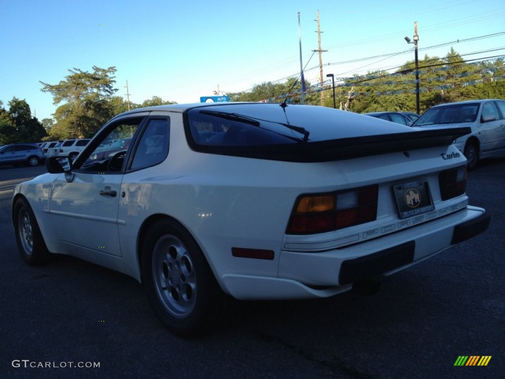 1986 944 Turbo - White / Black photo #7