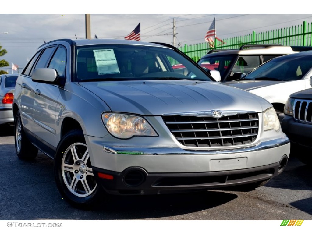 Bright Silver Metallic Chrysler Pacifica