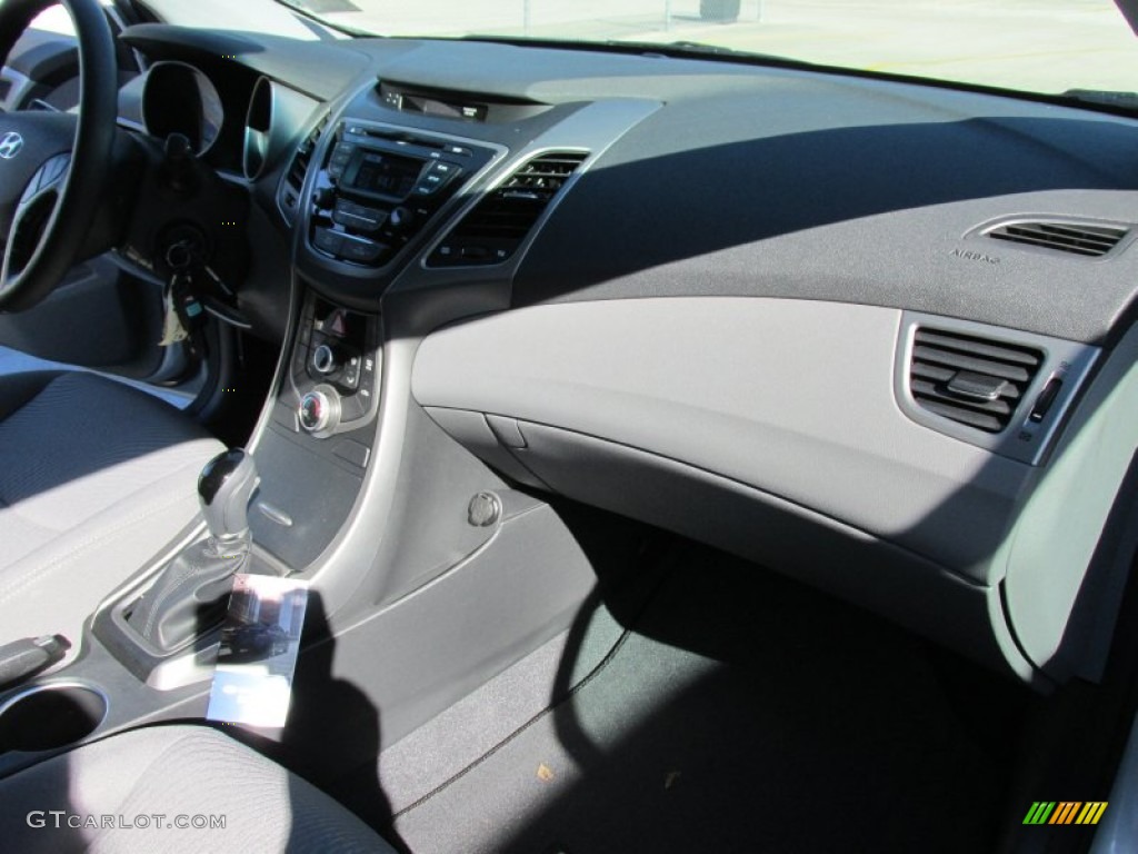 2015 Elantra SE Sedan - Shimmering Air Silver / Gray photo #16
