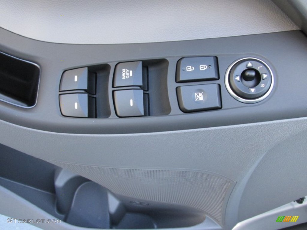 2015 Elantra SE Sedan - Shimmering Air Silver / Gray photo #20