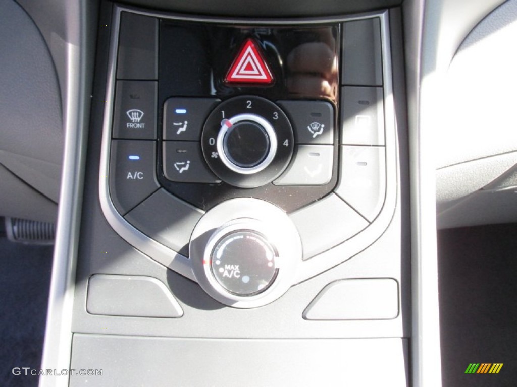 2015 Elantra SE Sedan - Shimmering Air Silver / Gray photo #26