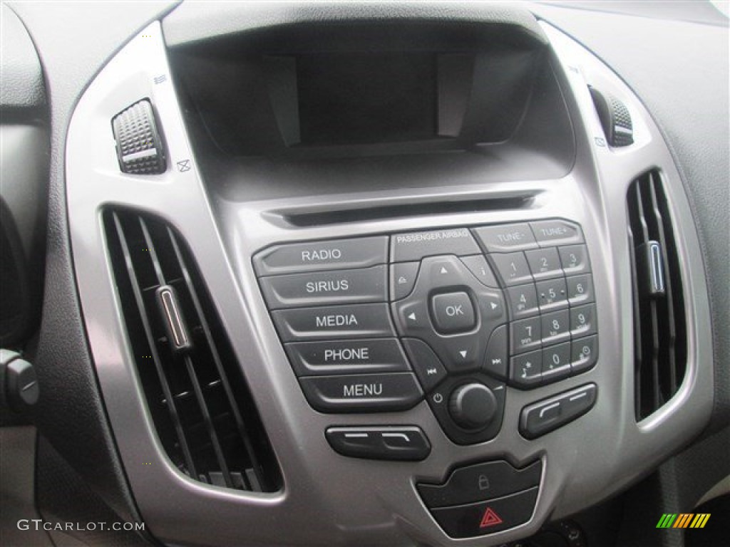 2015 Ford Transit Connect XLT Wagon Controls Photo #101024371