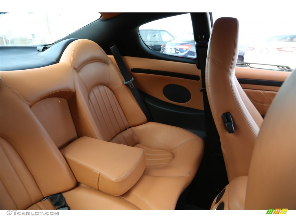 2005 Maserati Coupe Cambiocorsa Rear Seat Photos