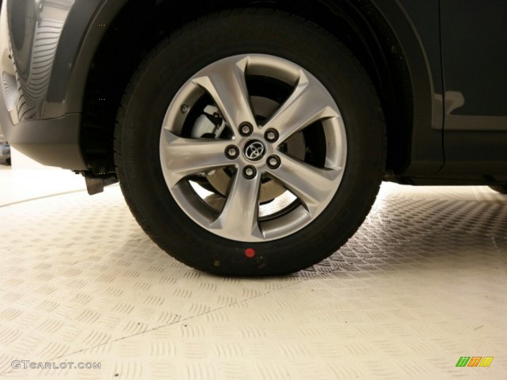 2015 RAV4 XLE - Magnetic Gray Metallic / Black photo #11