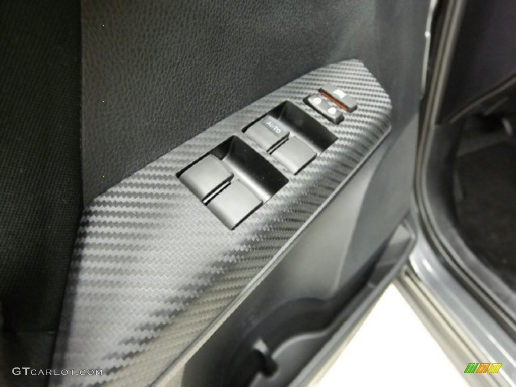 2015 RAV4 XLE - Magnetic Gray Metallic / Black photo #22