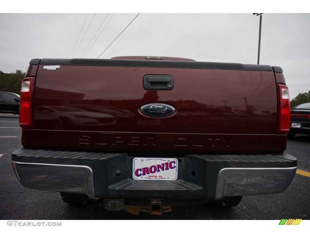 2010 F350 Super Duty XLT Crew Cab 4x4 - Vermillion Red / Medium Stone photo #6