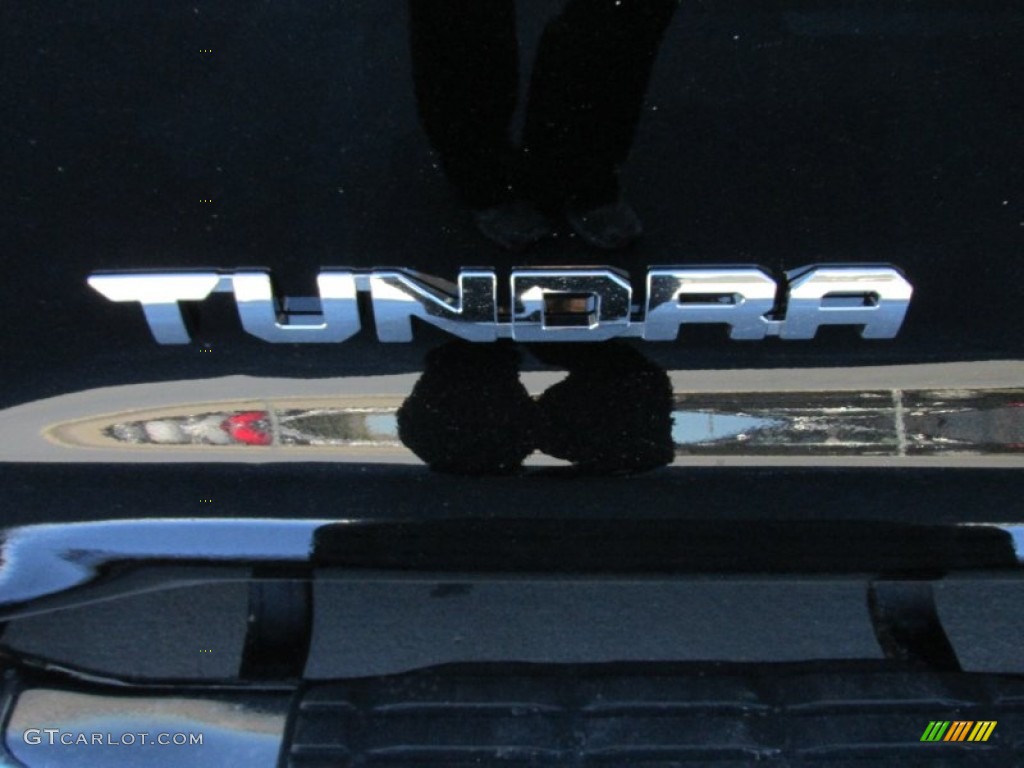 2015 Tundra Limited CrewMax 4x4 - Attitude Black Metallic / Black photo #15