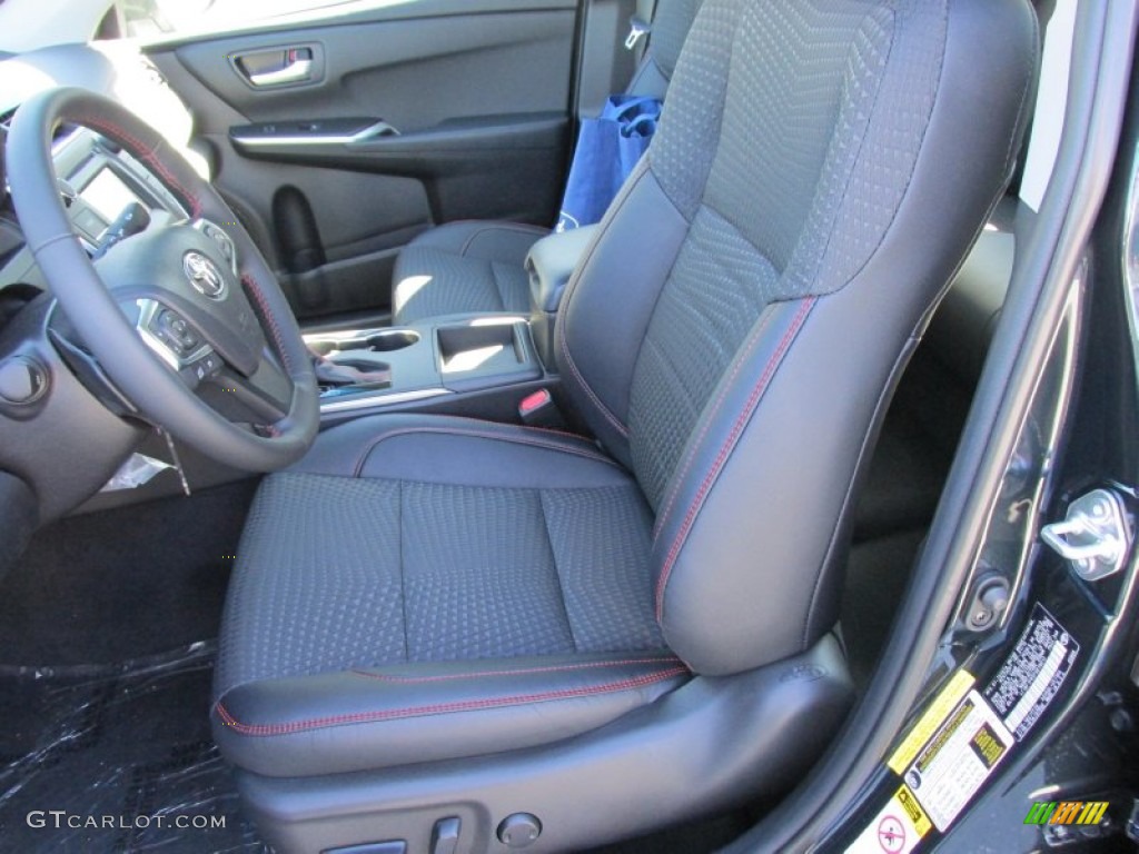 2015 Camry SE - Cosmic Gray Mica / Black photo #22