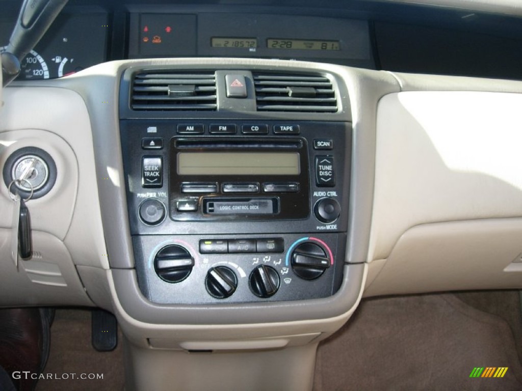 2001 Avalon XLS - Silver Spruce Metallic / Ivory photo #12
