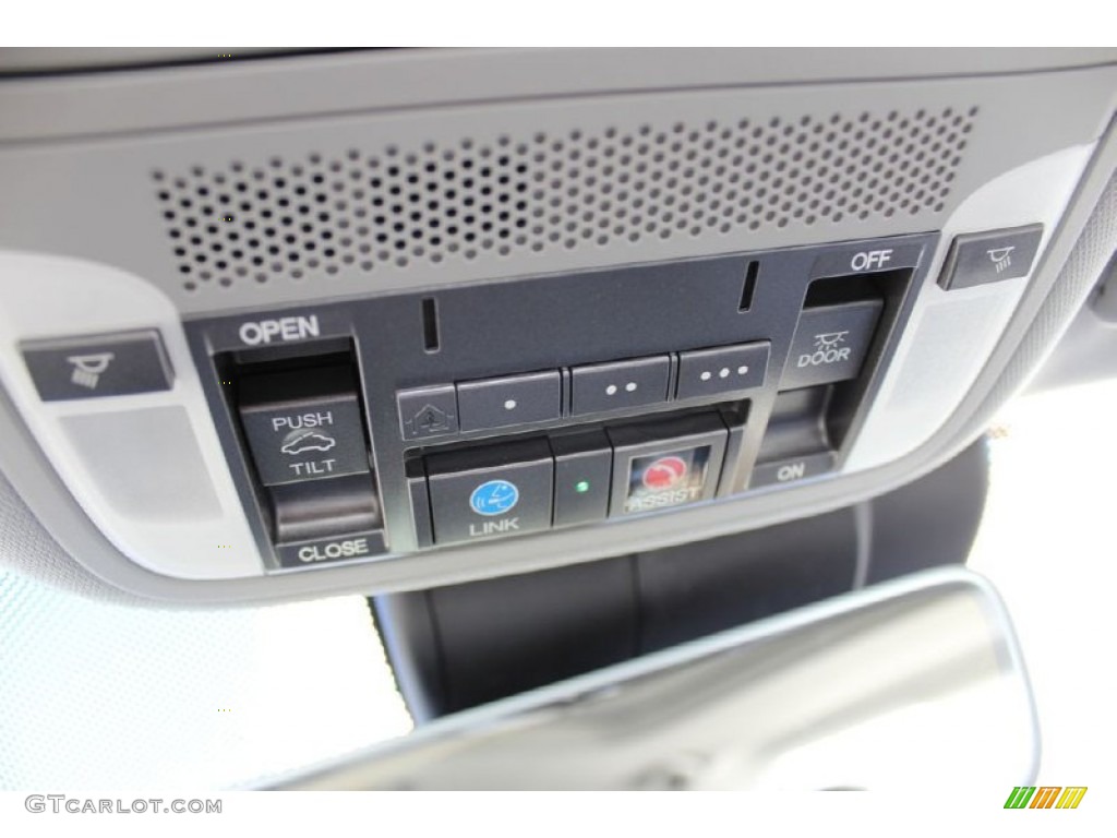 2015 Acura TLX 3.5 Advance SH-AWD Controls Photo #101055239