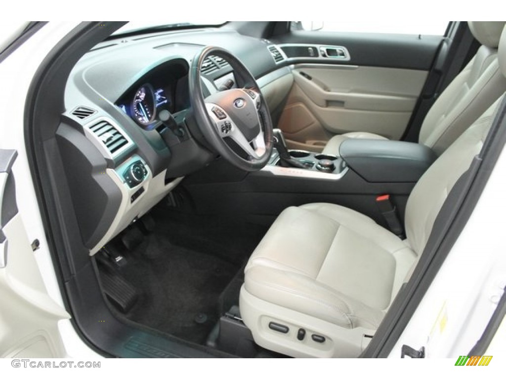2012 Explorer XLT 4WD - White Platinum Tri-Coat / Medium Light Stone photo #23