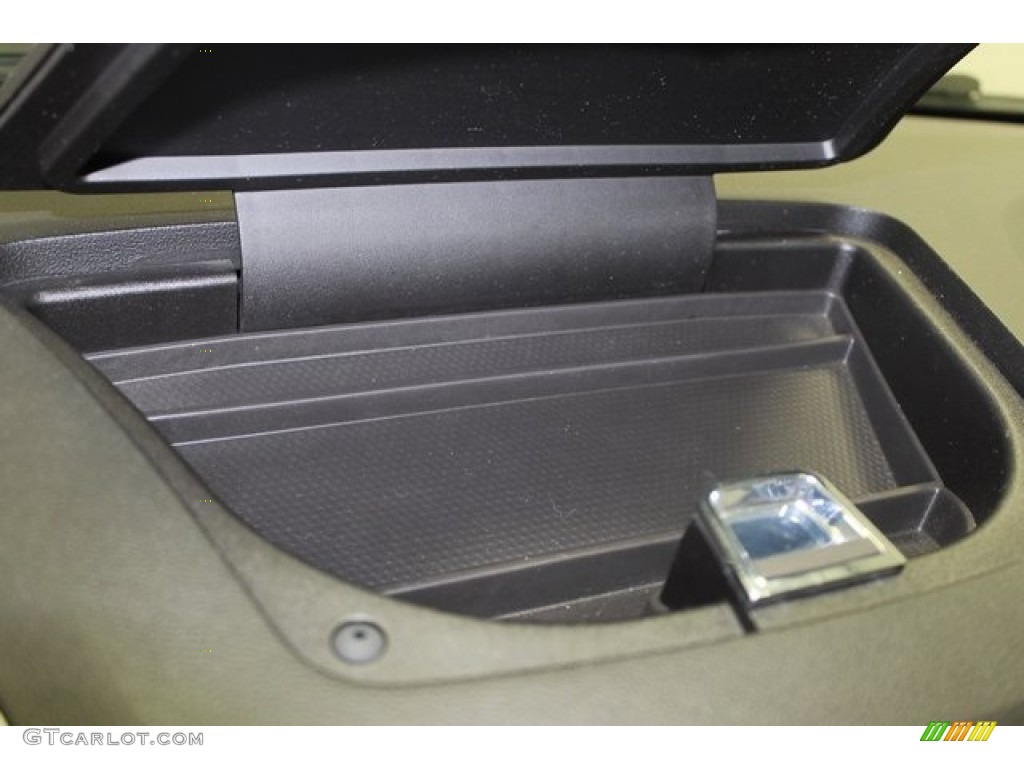 2010 Malibu LT Sedan - Silver Ice Metallic / Ebony photo #29